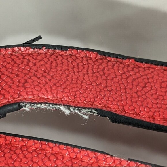 19V69 Italia Red Handbag - Picture 11 of 13